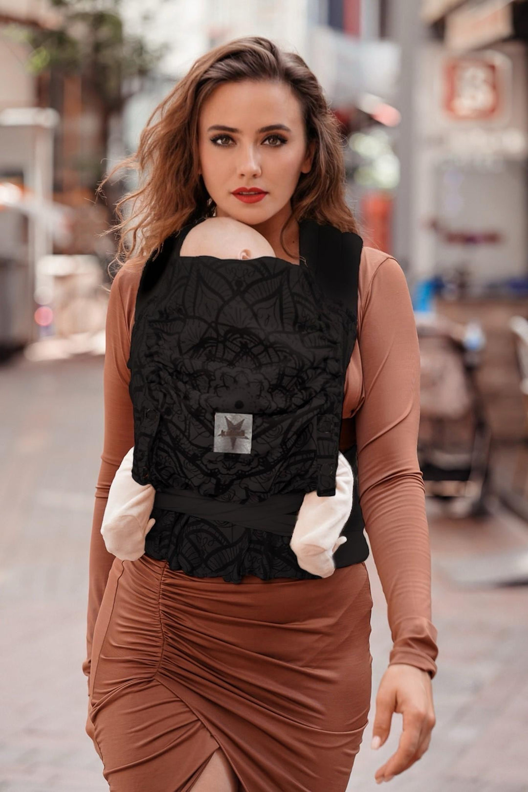 Переноска для ребенка ТайТай Лиления Блэк Бьюти - KOKADI