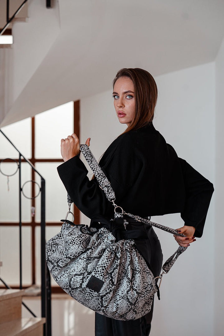 Сумка Mommy Snake Monochrome - KOKADI