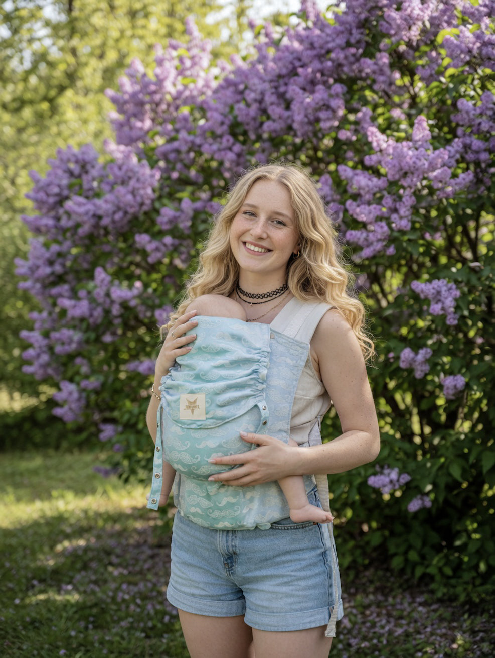 Переноска для ребенка Малик с перевернутыми усами