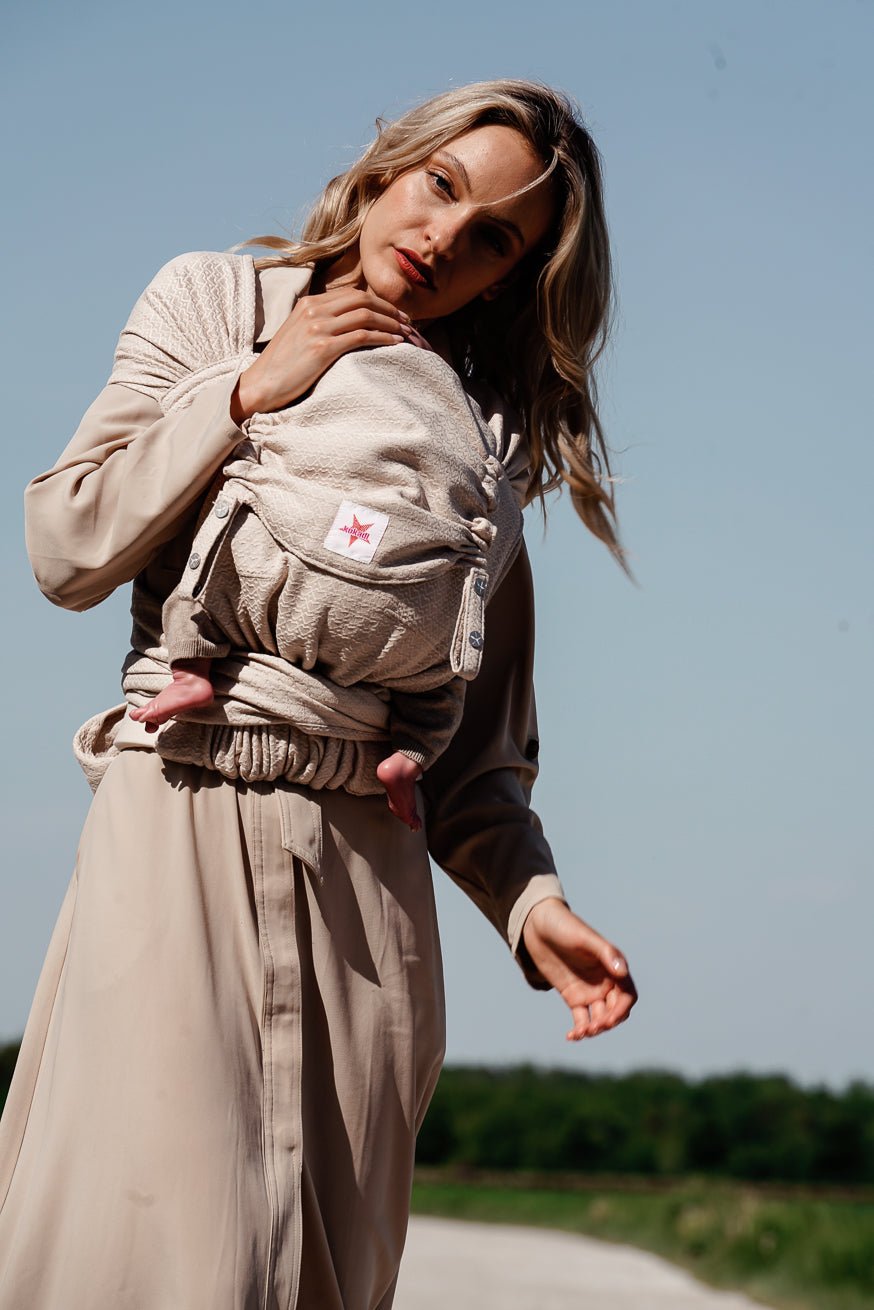 KOKADI Переноска для ребенка ОбертываниеЗвезда сердце2сердце крем