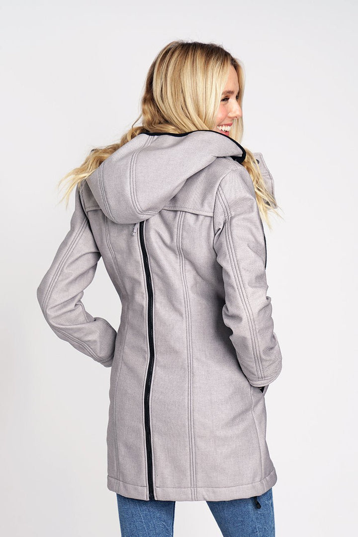 Несущая куртку Просто камень - KOKADI